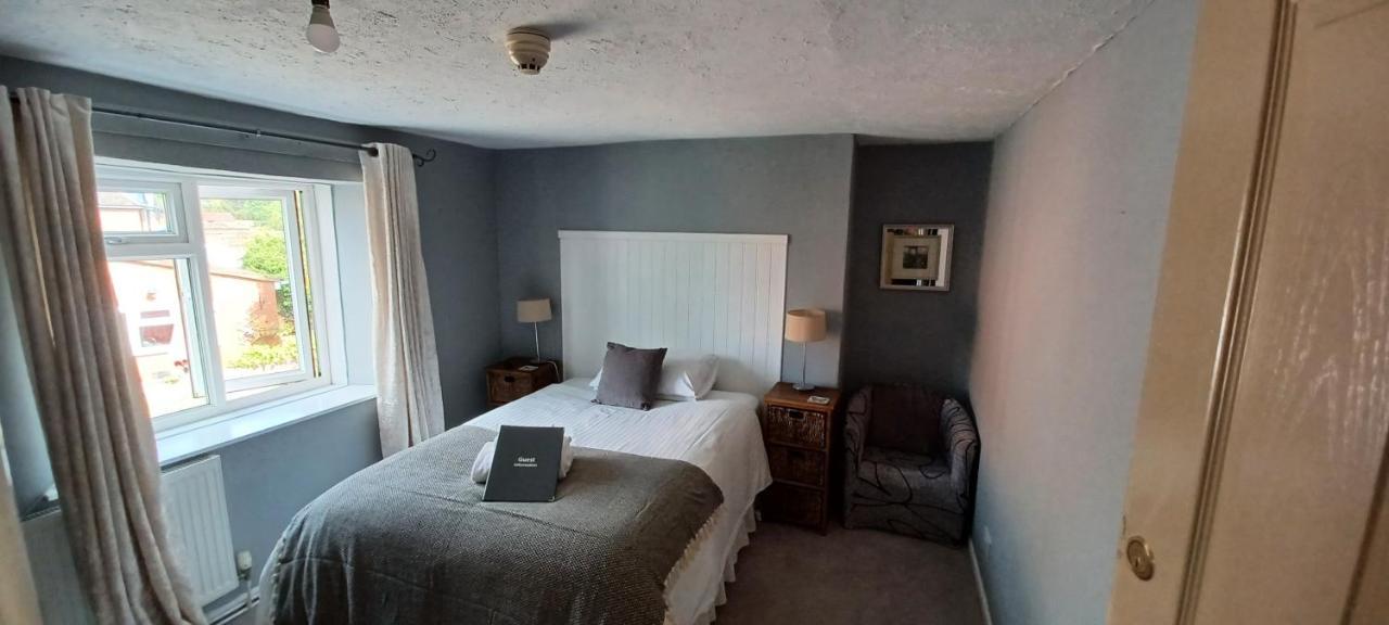 Winchester Arms Trull Экстерьер фото