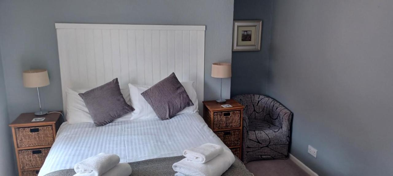 Winchester Arms Trull Экстерьер фото