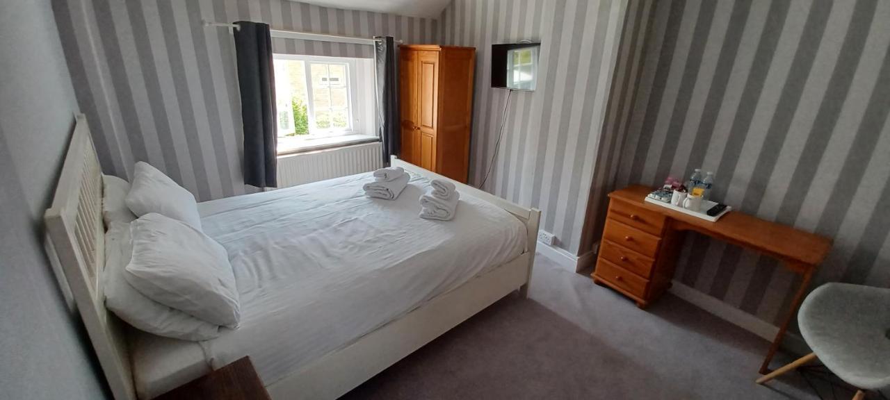Winchester Arms Trull Экстерьер фото
