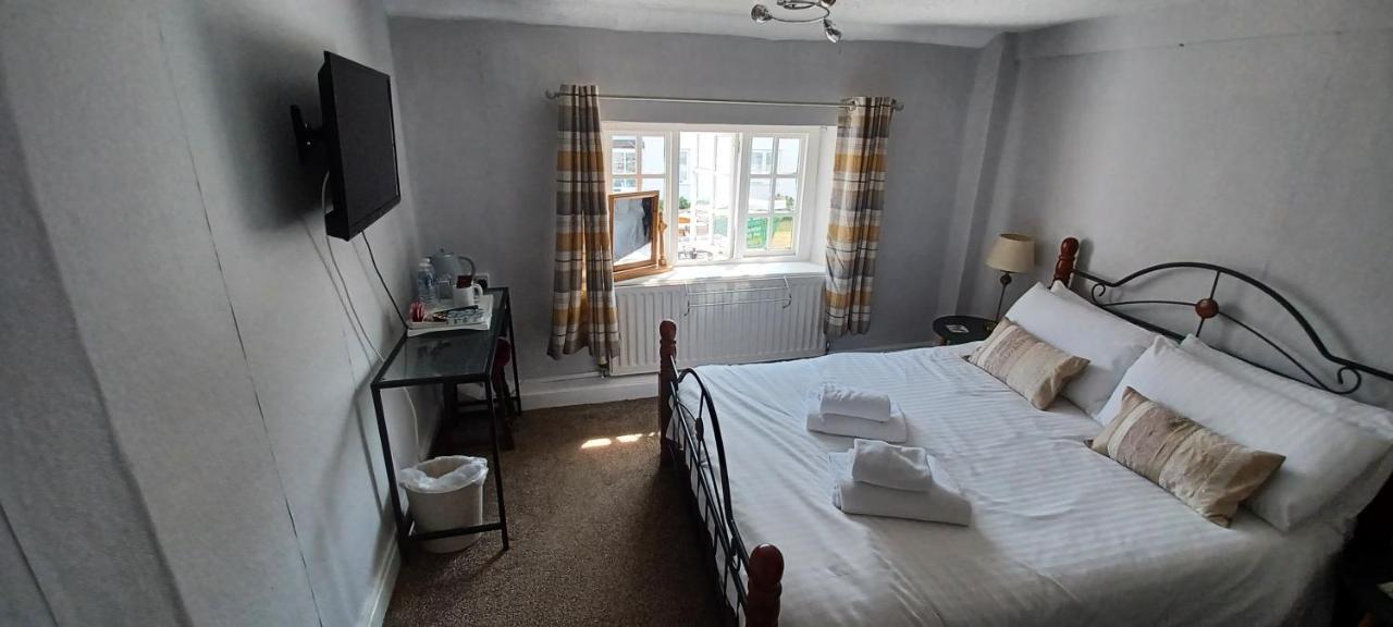 Winchester Arms Trull Экстерьер фото
